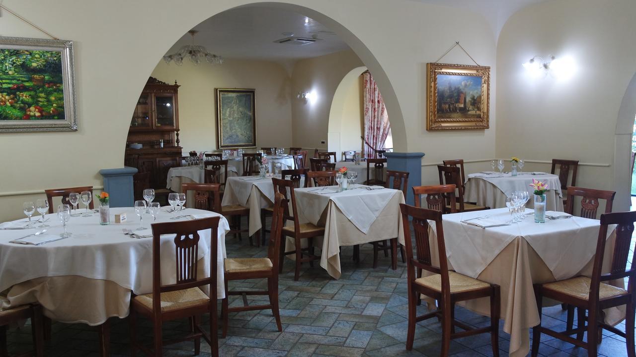 Agriturismo Masseria I Risi Guest House Sant'Eufemia Lamezia Ngoại thất bức ảnh