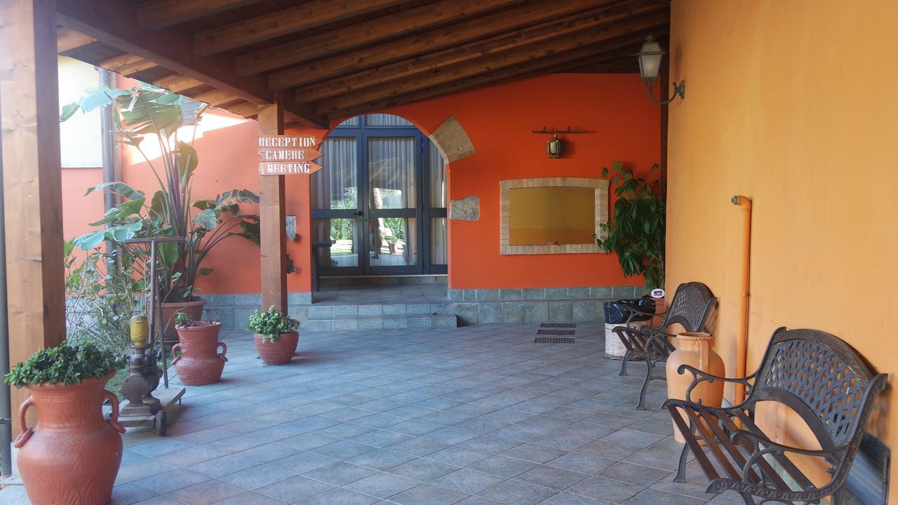 Agriturismo Masseria I Risi Guest House Sant'Eufemia Lamezia Ngoại thất bức ảnh