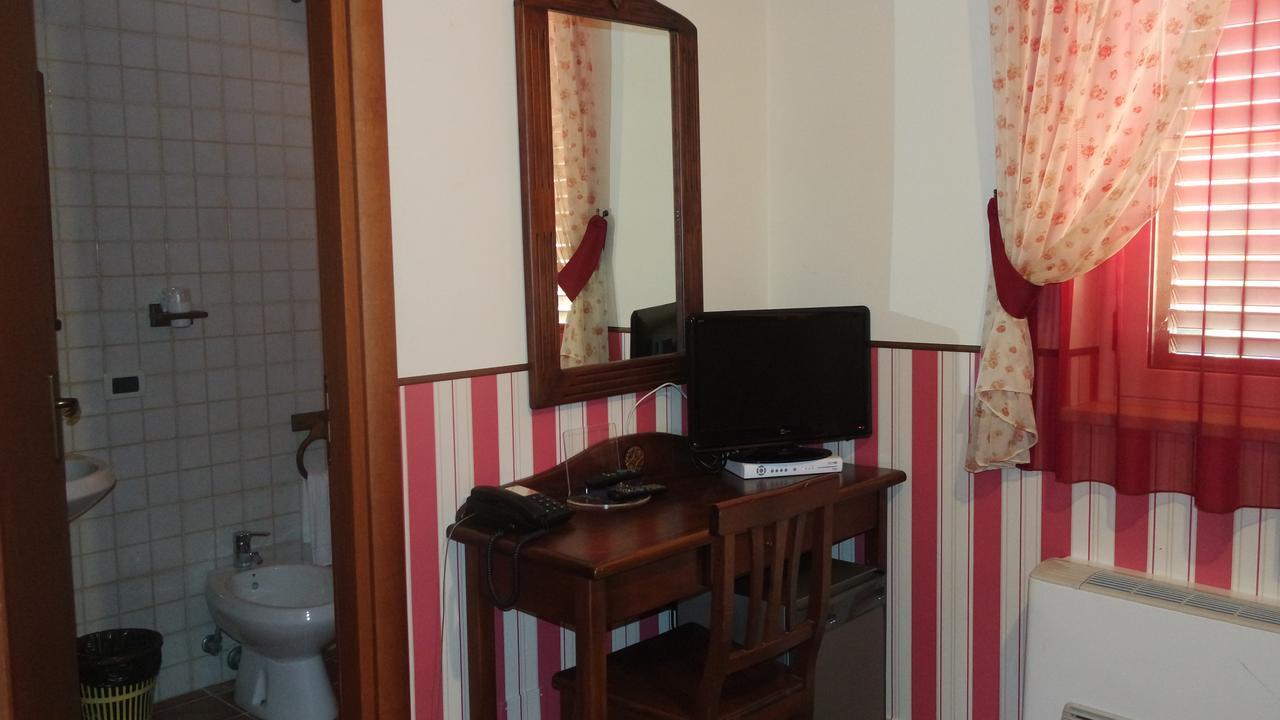 Agriturismo Masseria I Risi Guest House Sant'Eufemia Lamezia Ngoại thất bức ảnh