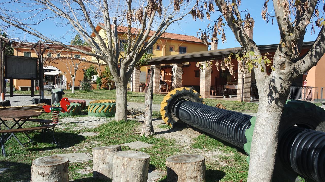 Agriturismo Masseria I Risi Guest House Sant'Eufemia Lamezia Ngoại thất bức ảnh