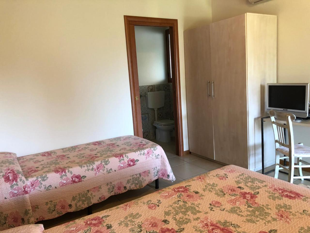 Agriturismo Masseria I Risi Guest House Sant'Eufemia Lamezia Ngoại thất bức ảnh